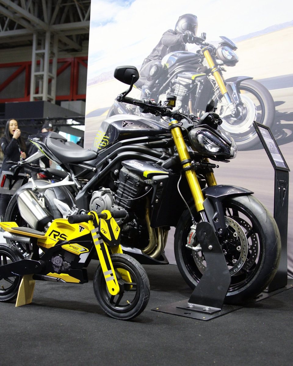 Triumph Speed Triple 1200 RS Balance Bike