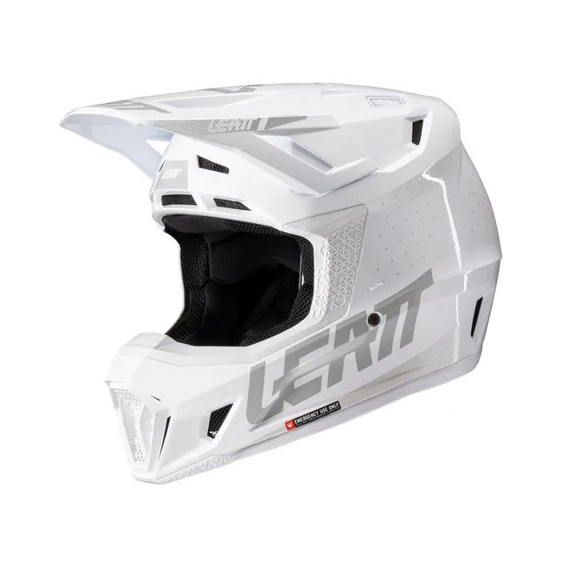 Helmet MOTO 7.5 V25 (-62CM)